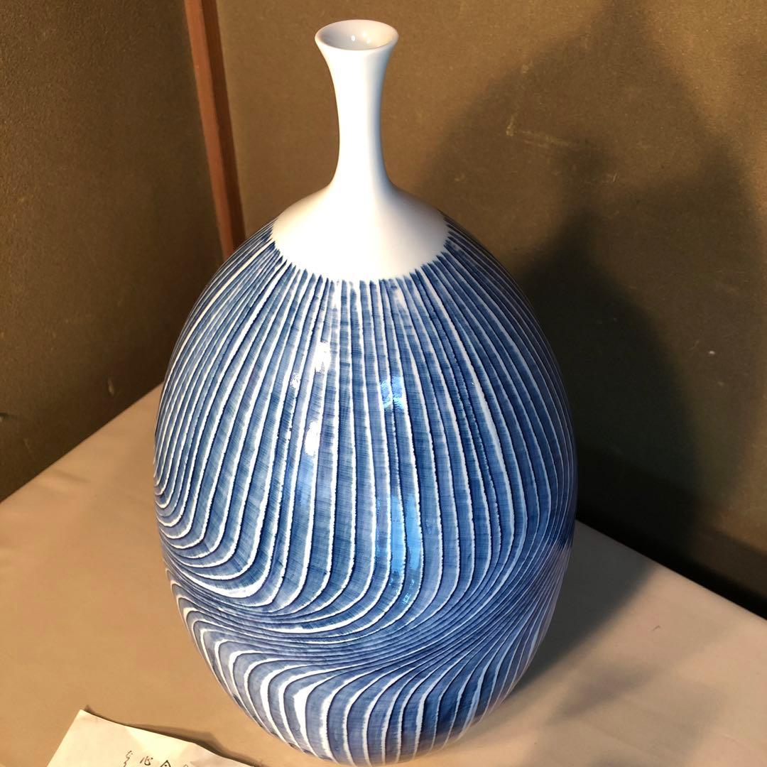 陶芸日展作家 藤井朱明作 染付志乃ぎ彫 花瓶 壺 大型 飾壺 共箱青白ストライプ