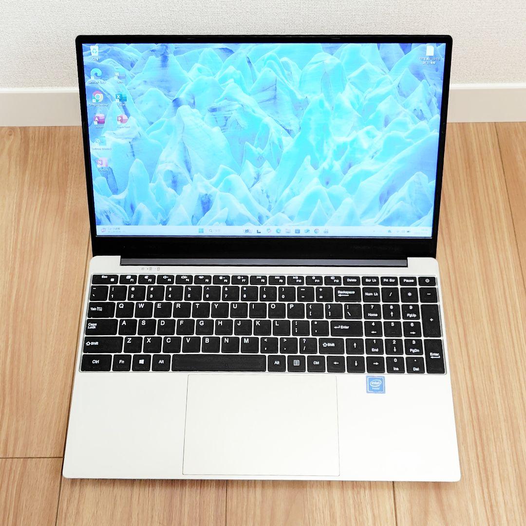 Win11 Corei7 8GB 256GB Office2024付ノートPC