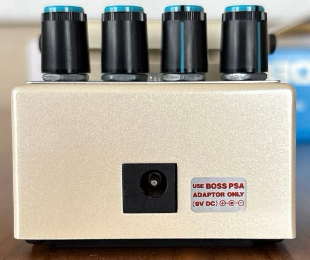 BOSS DD-7 デジタルディレイ　箱・取り扱い説明書付き