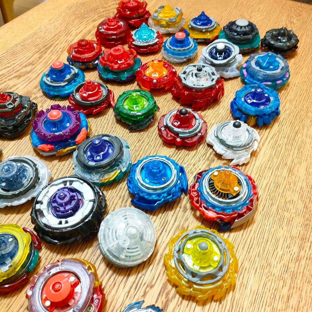 中古品ベイブレード大量まとめて