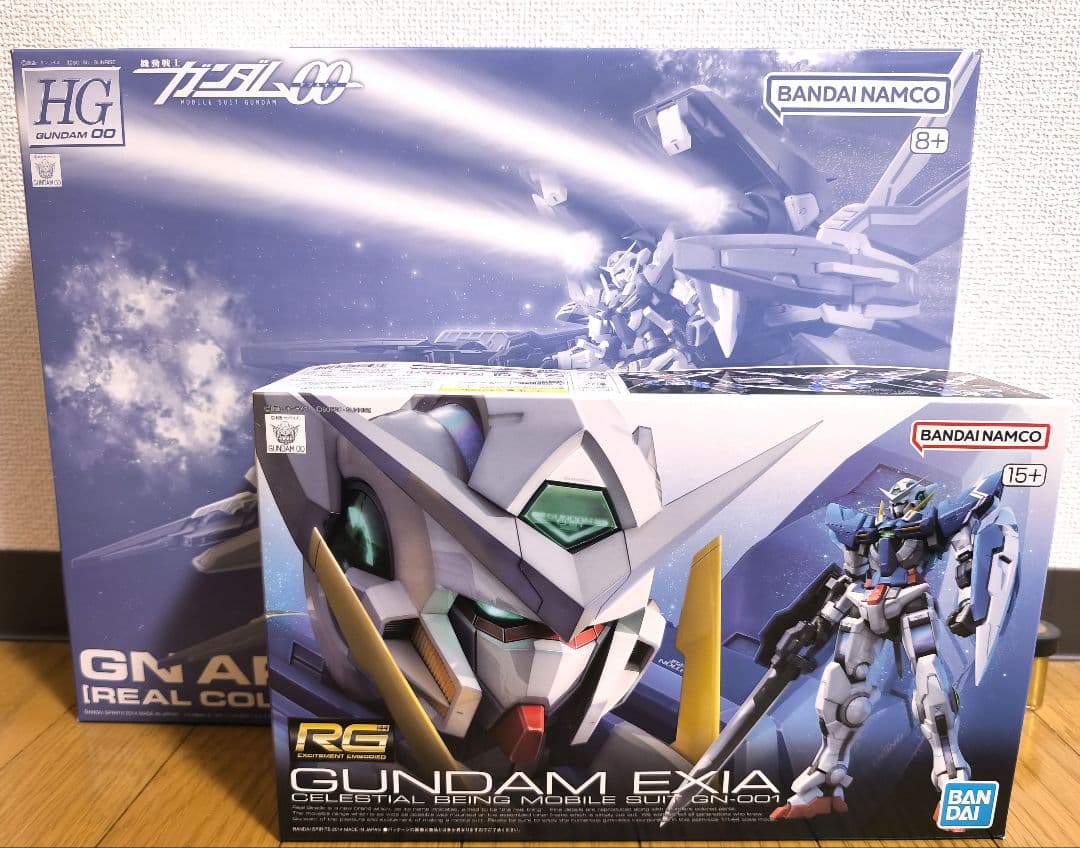 RGエクシア & HG GNアームズTYPE-E（リアルカラーVer.）