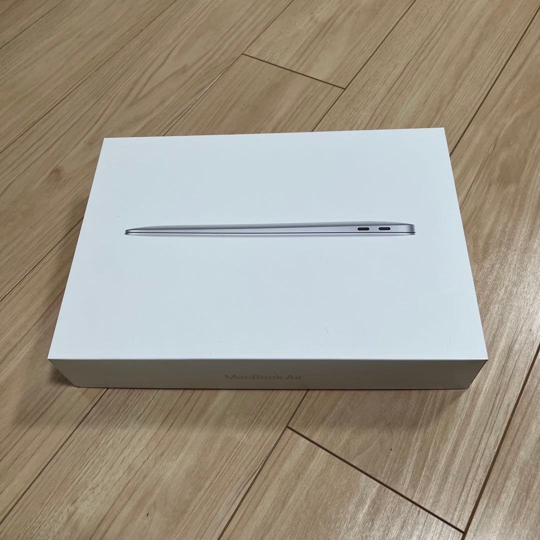 13インチ MACBOOK AIR 256GB シルバー