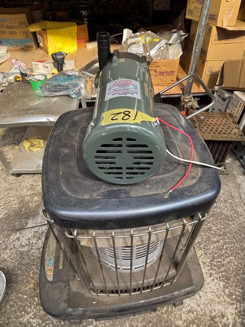 イワキ マグネットポンプ MD-100R。新品同様。未使用。