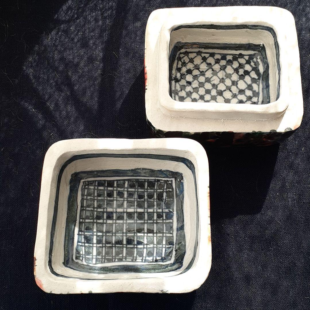 林和一  作          虎図香合❤️