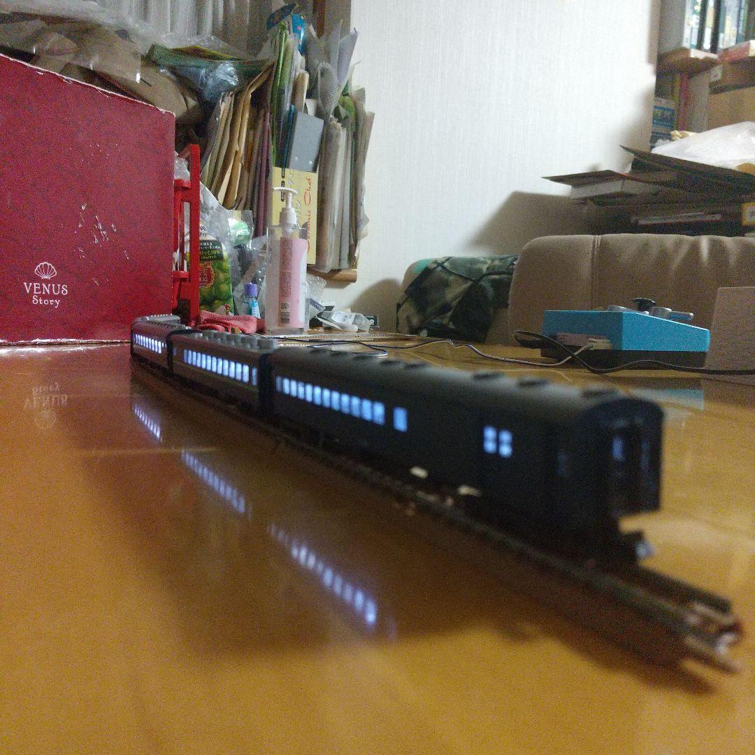 ◆KATOの室内灯つき/旧型客車 急行「かいもん」風 5両 オロ11入り