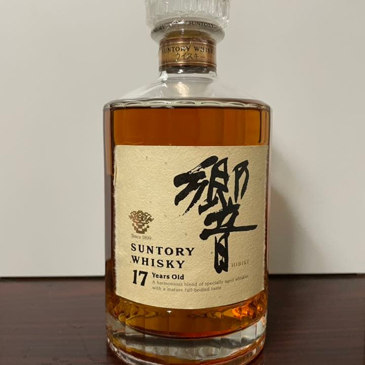 サントリー 響 17年 700ml ゴールドラベル