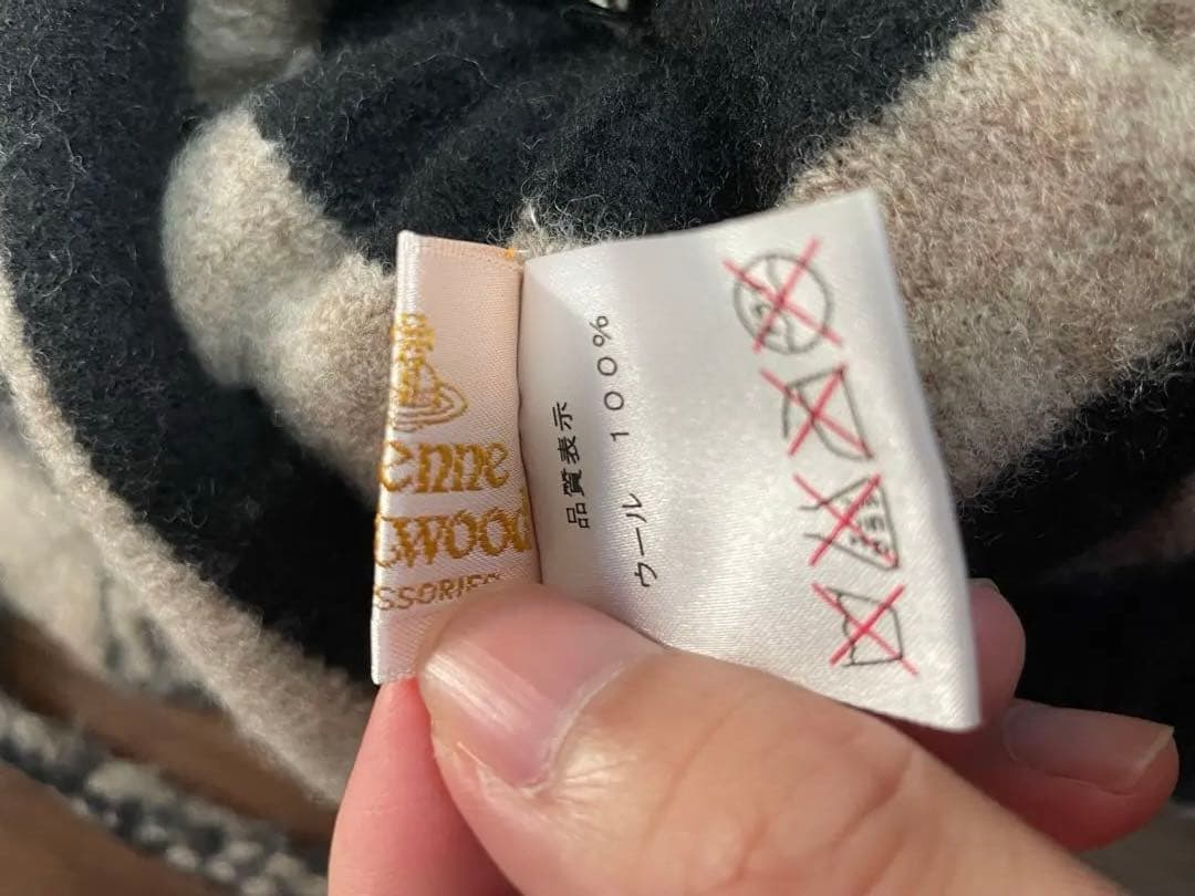 ヴィヴィアン ウエストウッド NANA 映画　シン着用　ニット帽　オーブ