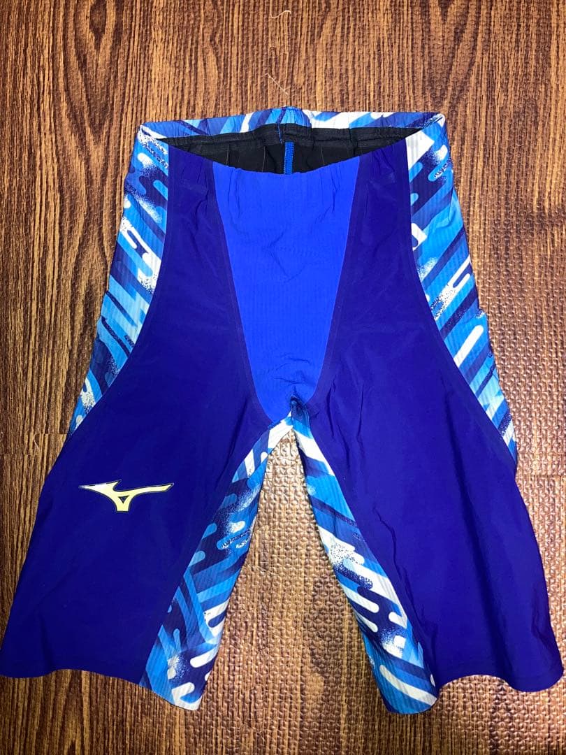 Mizuno FINA認証 競泳水着 Sサイズ