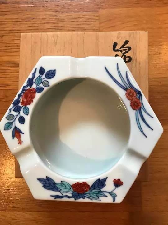 色鍋島   13代今泉今右衛門 灰皿