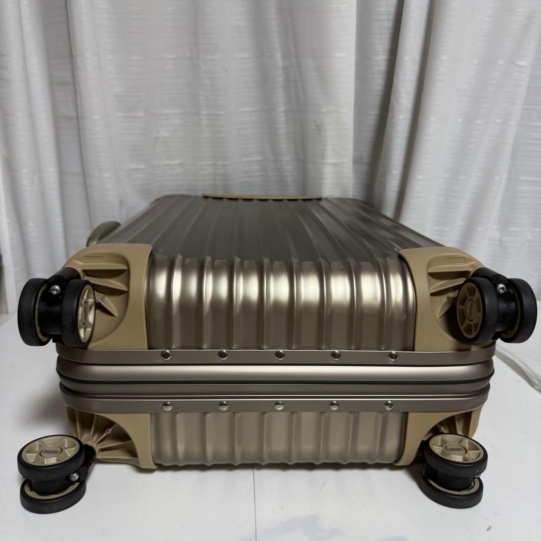 専用⭐️未使用⭐️RIMOWA TOPAS チタニウム　マルチウィール　ゴールド