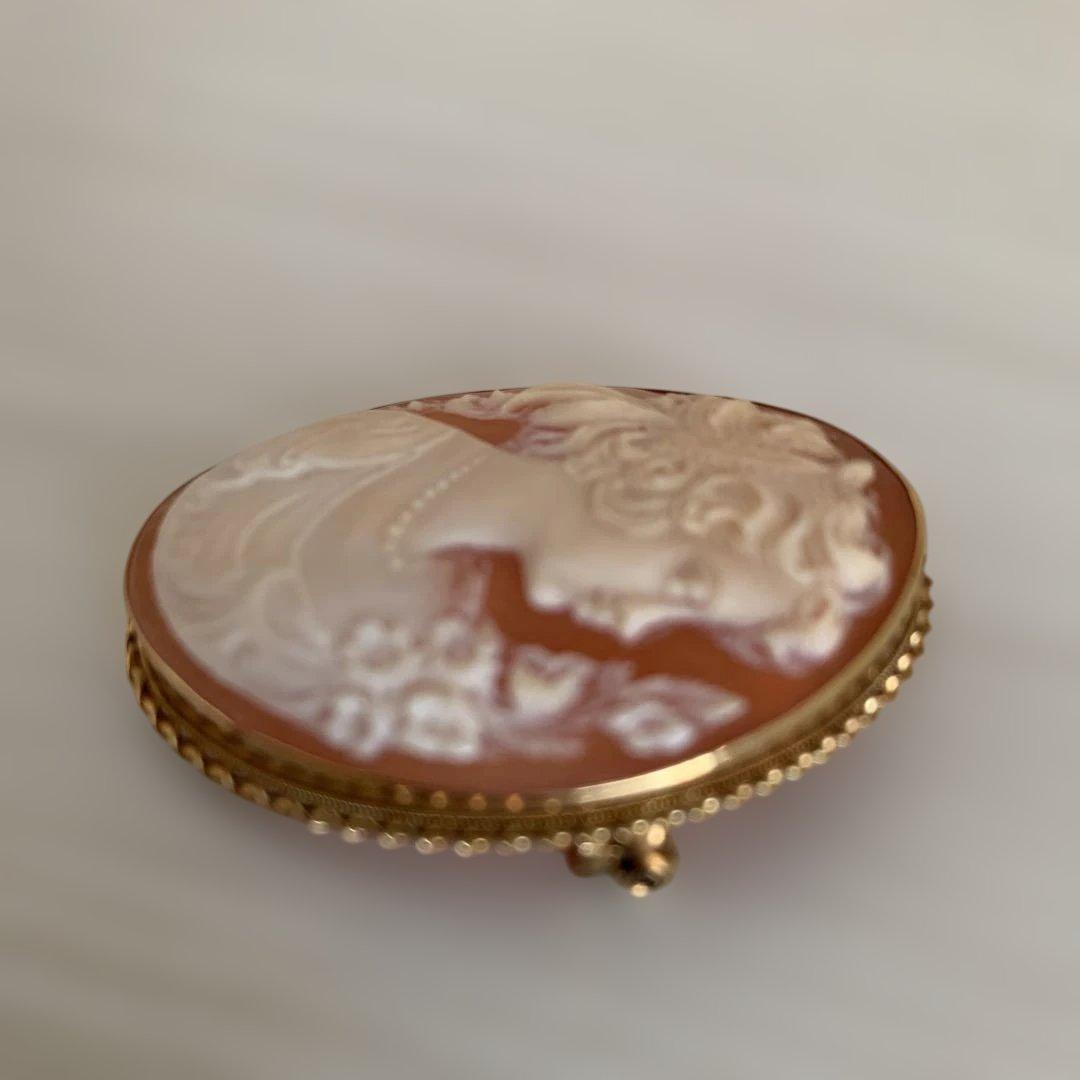 カメオ　ブローチ　ペンダントヘッド