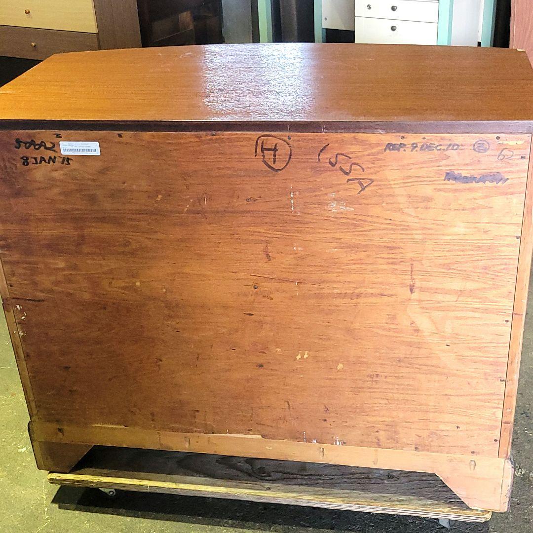 米軍基地 放出品？ 【アメリカ家具】ヴィンテージ チェスト ミリタリー家具