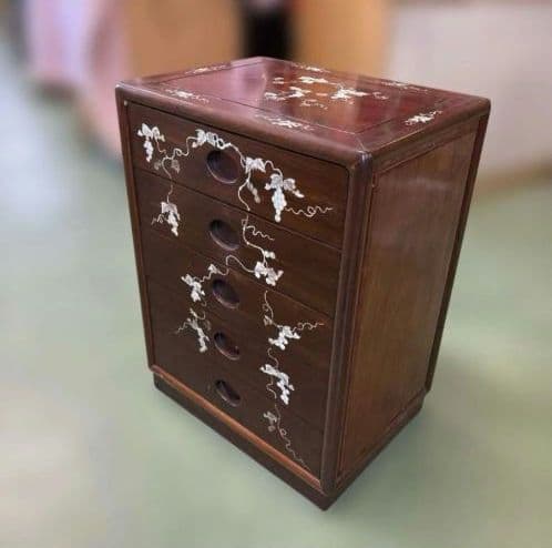 螺鈿家具 螺鈿細工 唐木 花梨 引き出し 6段 チェスト 無垢材　ラデン細工