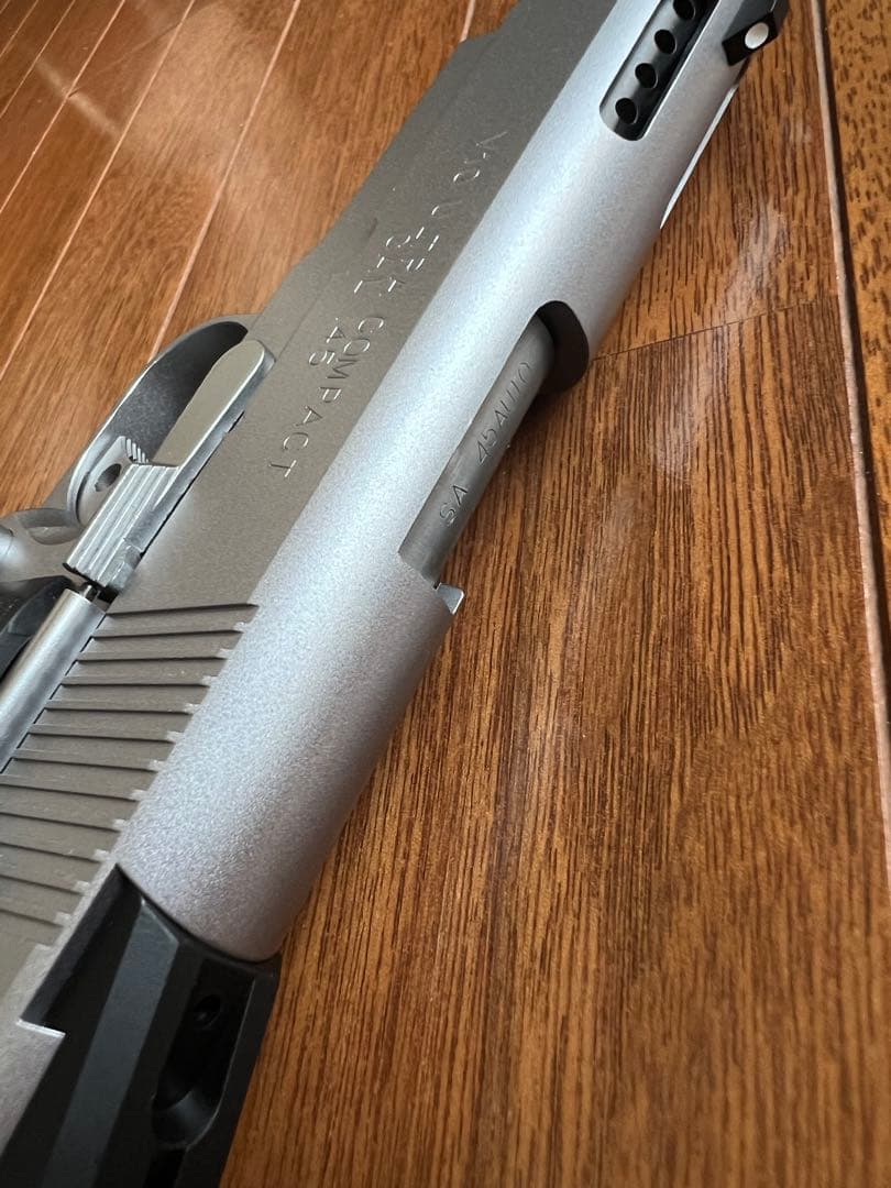 ウエスタンアームズ WA V10ウルトラコンパクト オールシルバー