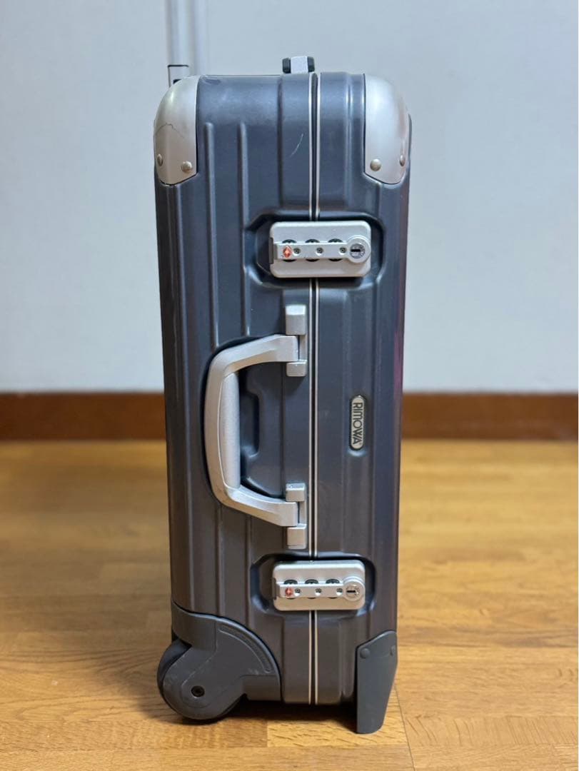 【絶版モデル】RIMOWA LIMBO 32L リモワスーツケースキャリーケース