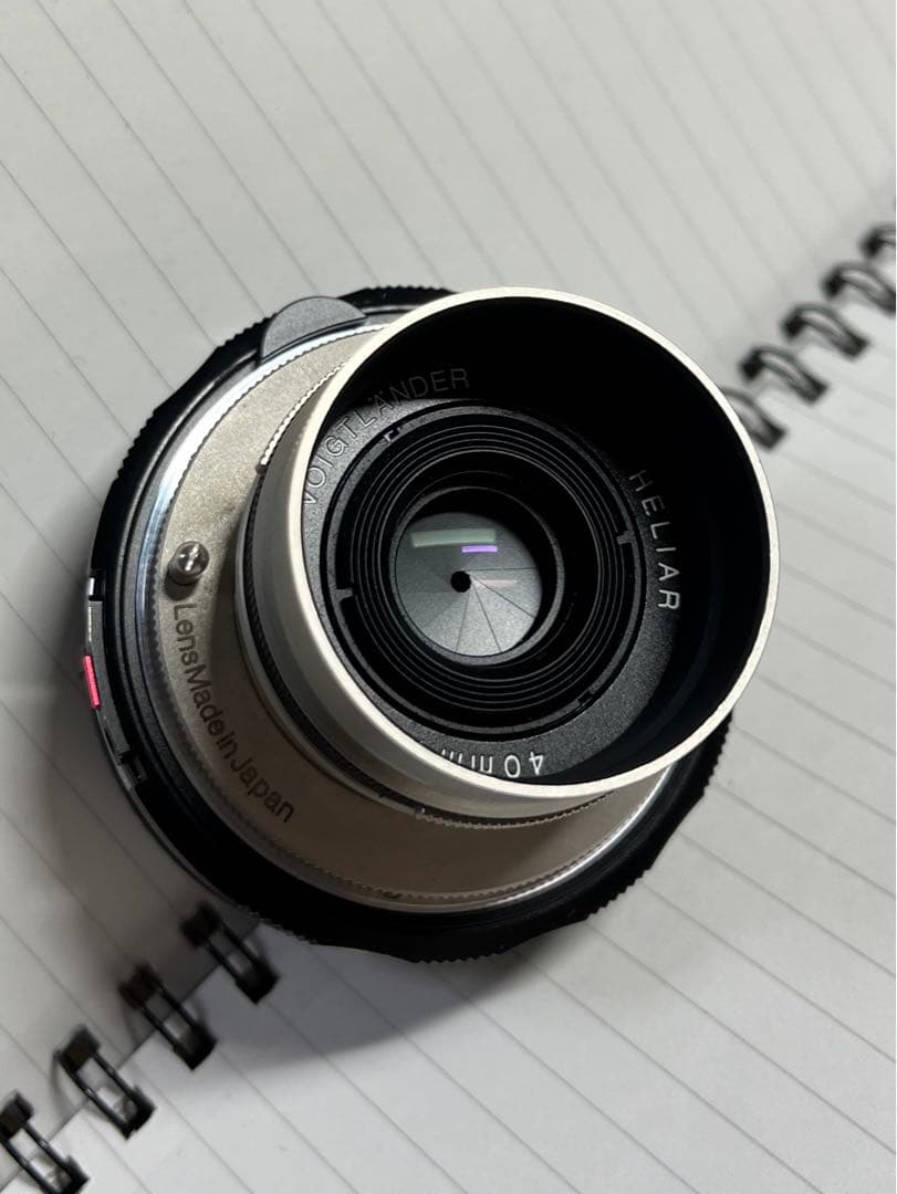 Voigtländer heliar 40mm F2.8 VM-E