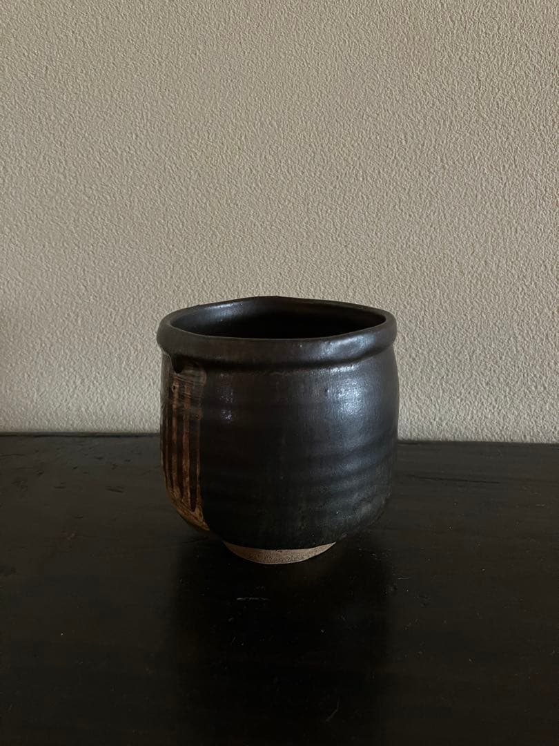 古物 黒織部 筒茶碗 共箱有