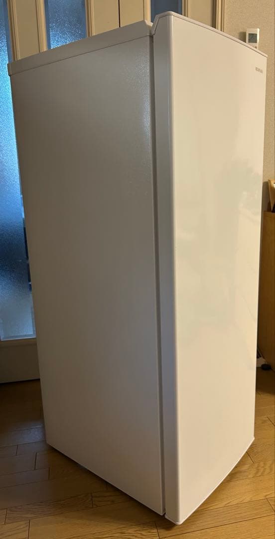 アイリスオーヤマ冷凍庫 IUSN-14A-W 142L