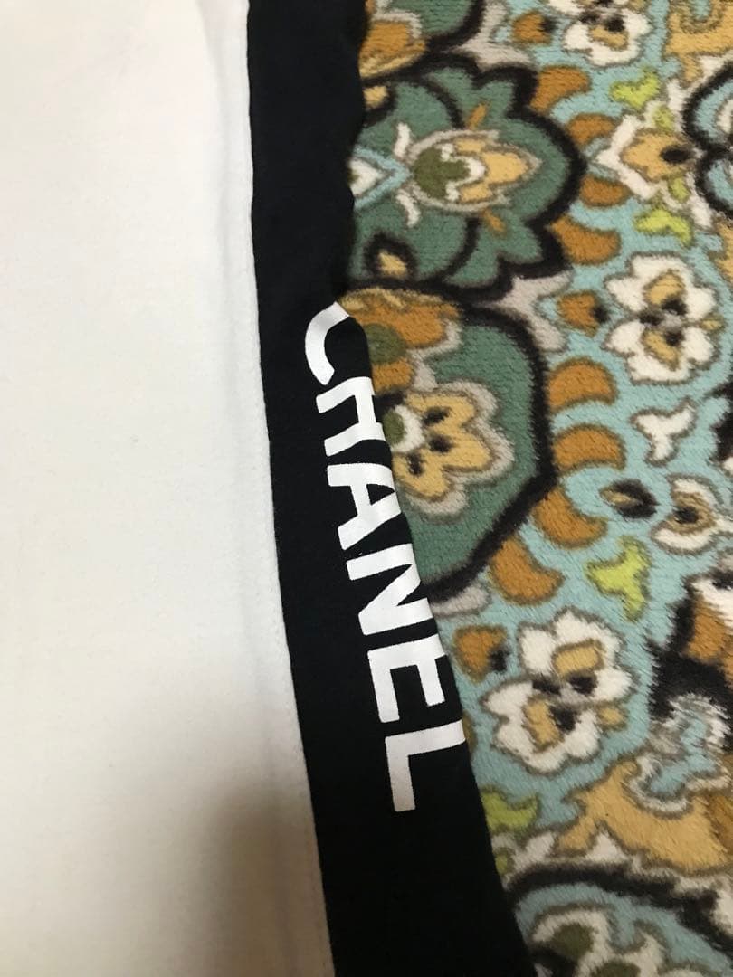 ★シャネル　タンクトップ　ノースリーブ★