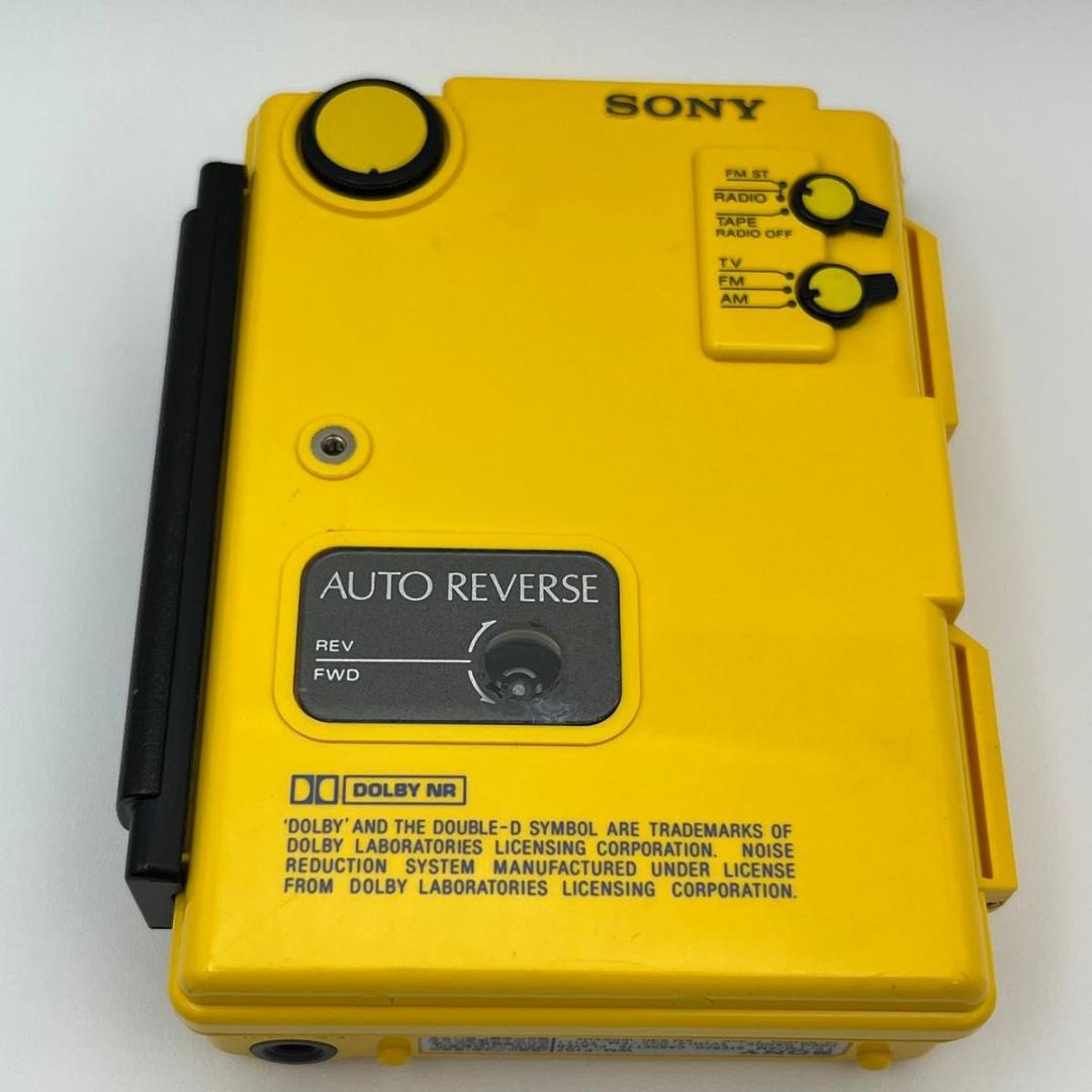 現状品 ソニー WALKMAN WM-F107 イエロー カセットプレーヤー