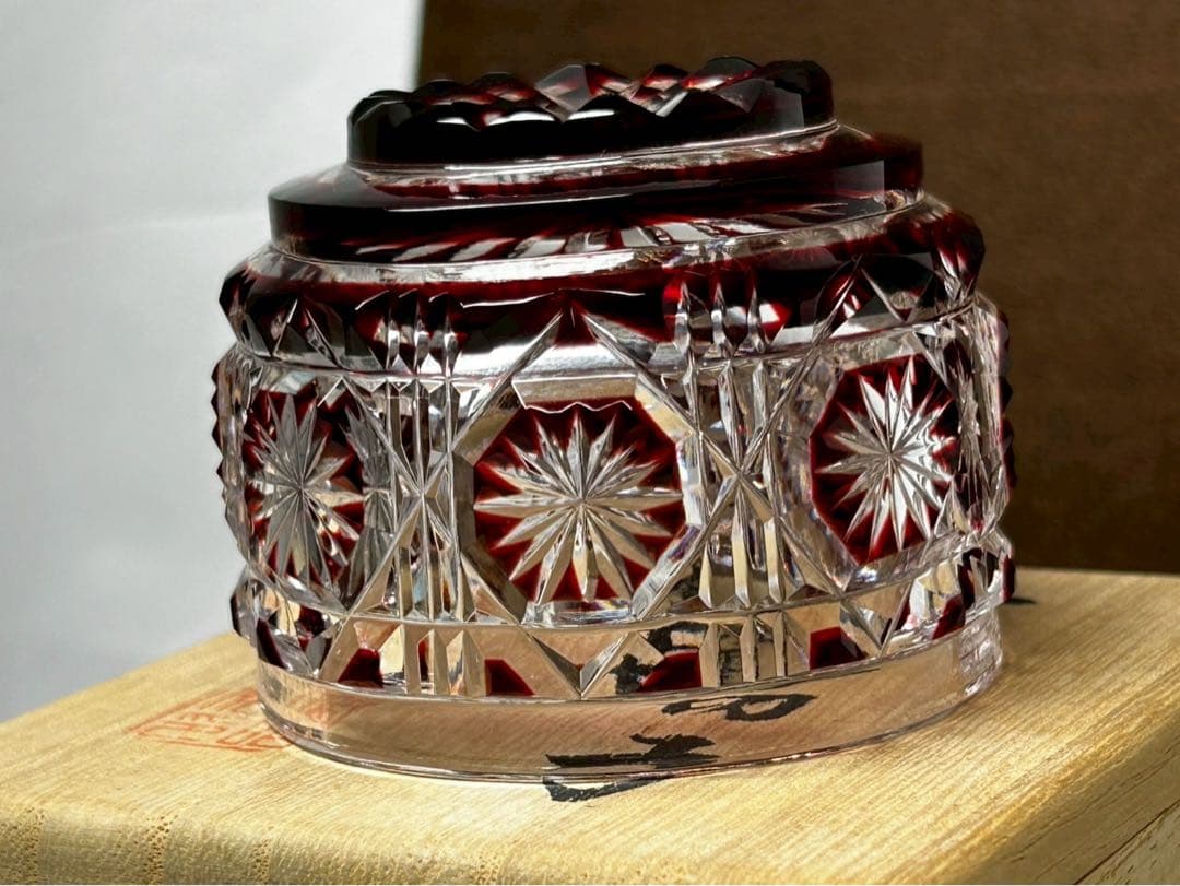 薩摩切子 グラス 美しいカット模様