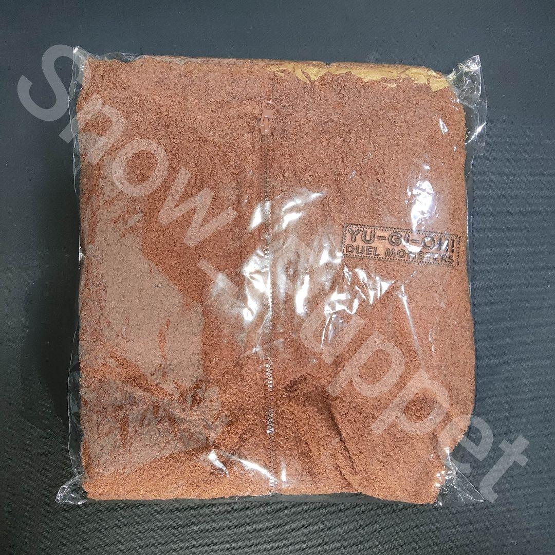 遊戯王　クリボーもこもこパーカー　Lサイズ　KC STORE限定品　新品未開封