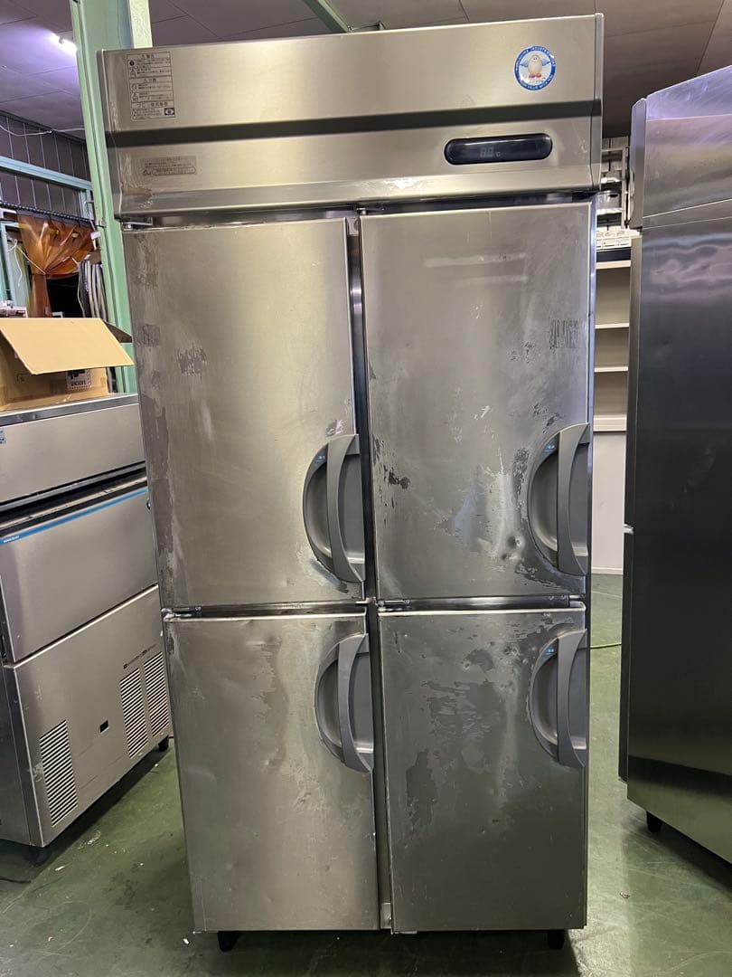 2015年 フクシマ縦型冷凍庫 900x650x1940