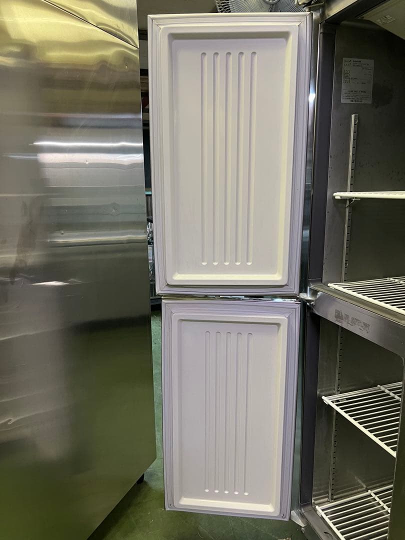 2015年 フクシマ縦型冷凍庫 900x650x1940