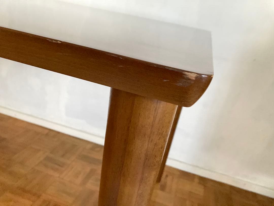 カリモク60 ダイニングテーブル　1500サイズ ウオールナットカラー