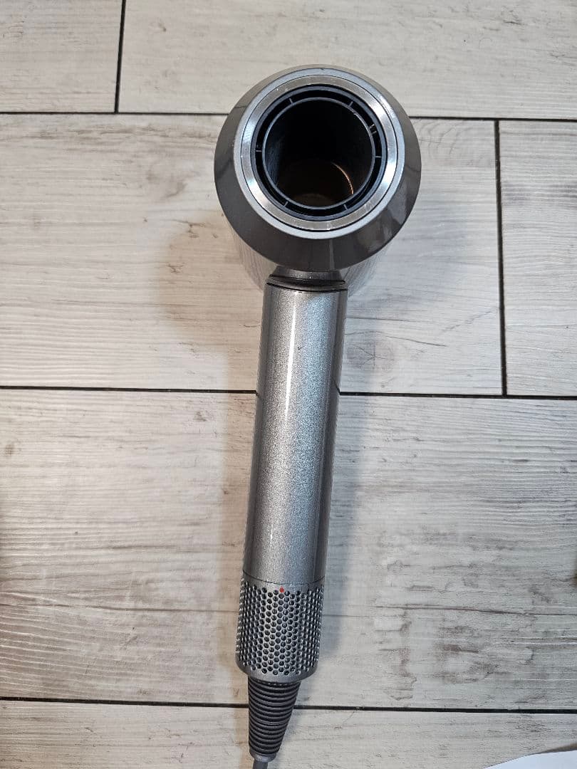 圧倒的最安　保証付　ダイソン　メンテナンス済　dyson 最新hd15　コッパー