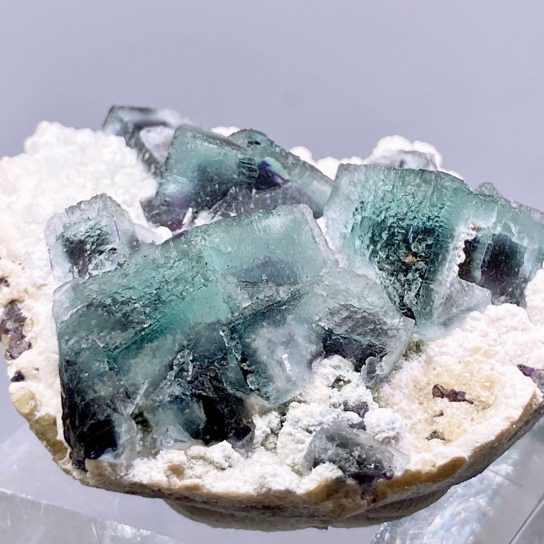 フローライト　蛍石　原石　鉱物標本　天然石　16