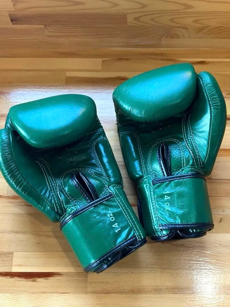 Fairtex ボクシング ムエタイ グローブ マッドグリーン14oz