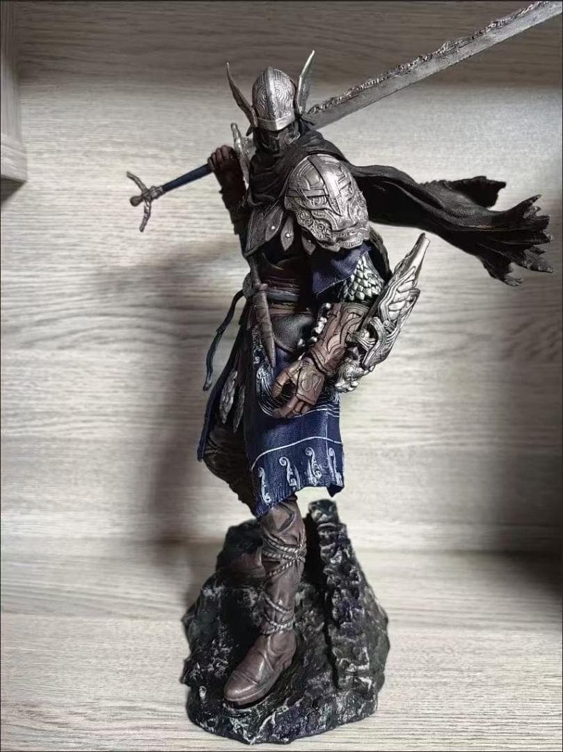 ELDEN RING エルデンリング　追跡者　フィギュア