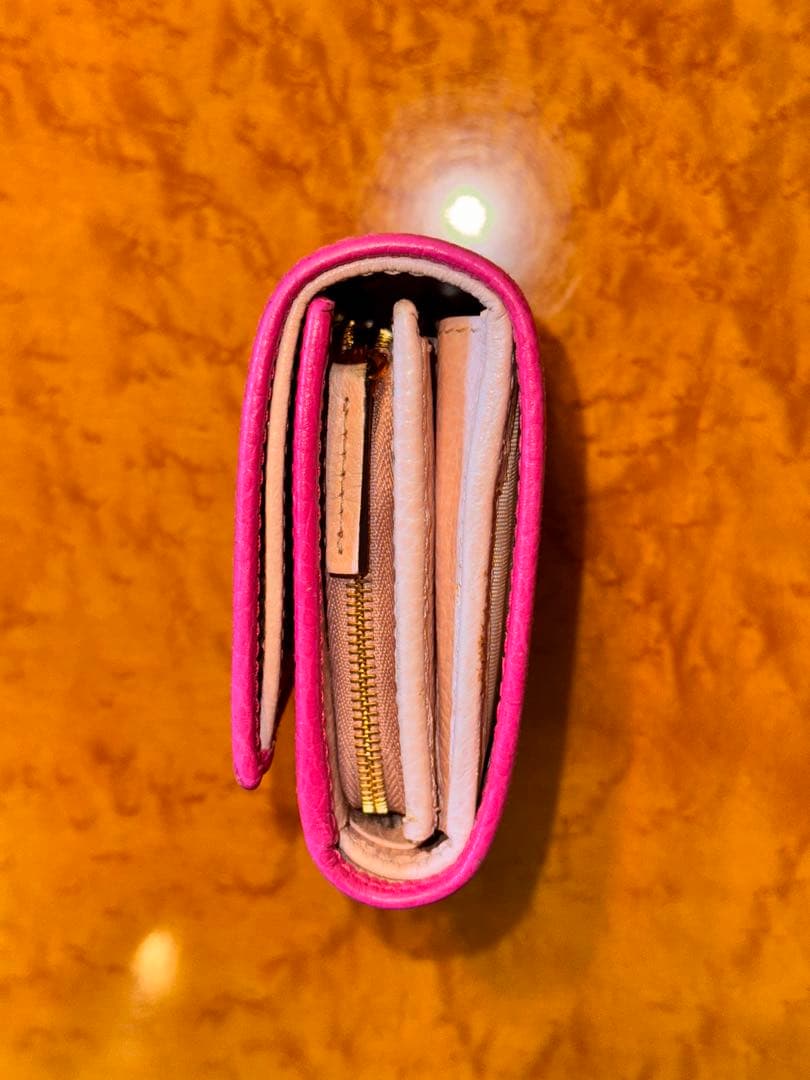 mill様GUCCI 二つ折り　財布　ピンク　GGマーク　マーモント　コンパクト