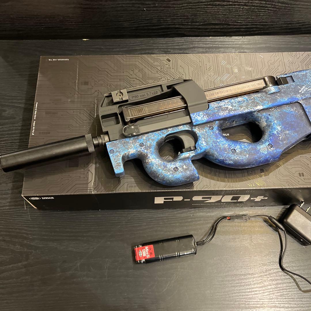 東京マルイ　電動ガンプラスシリーズ　P90+ ラップ塗装品　充電器電池付き
