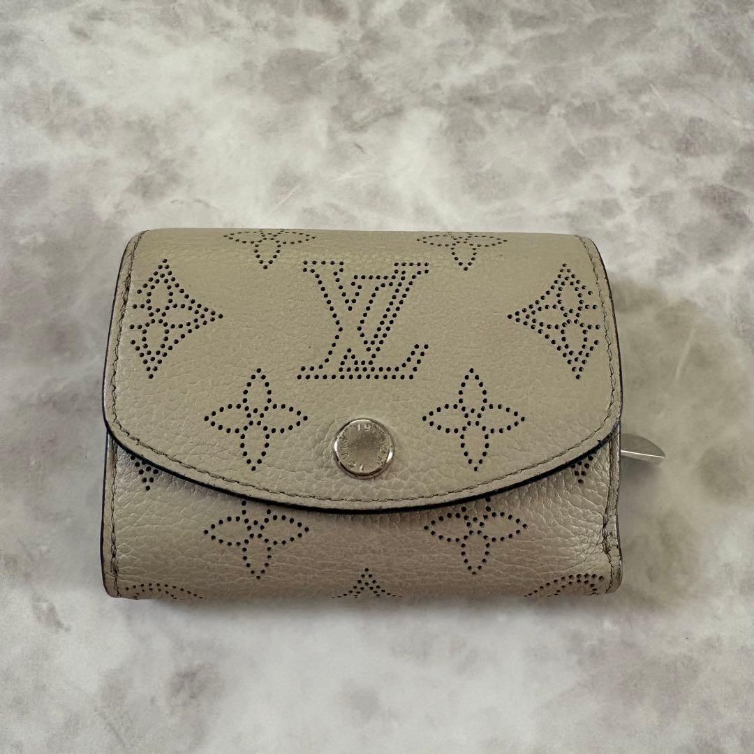 ルイヴィトン 日本限定品　ポルトフォイユ・イリス XS ミニ財布