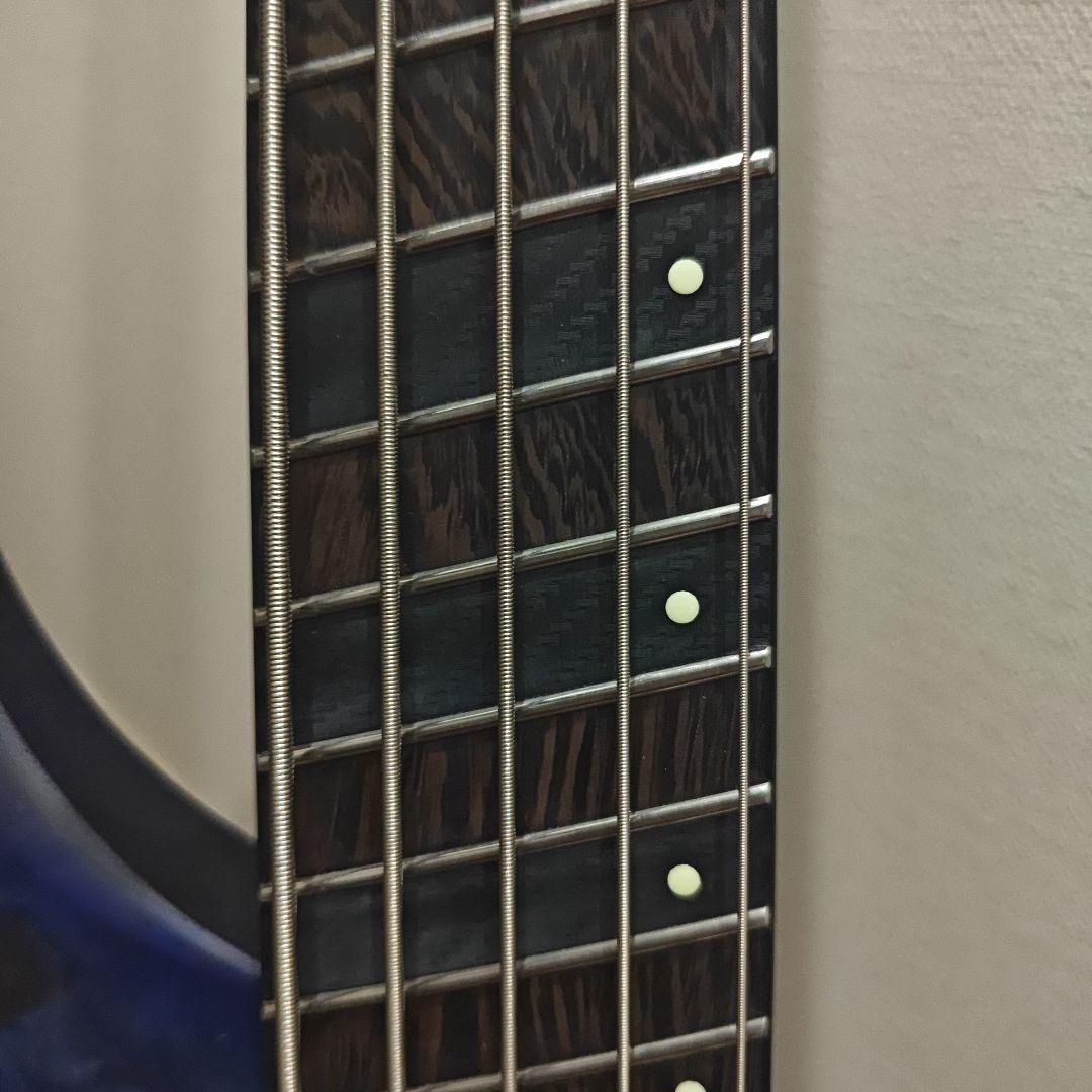 ベース Ibanez ehb1505ms