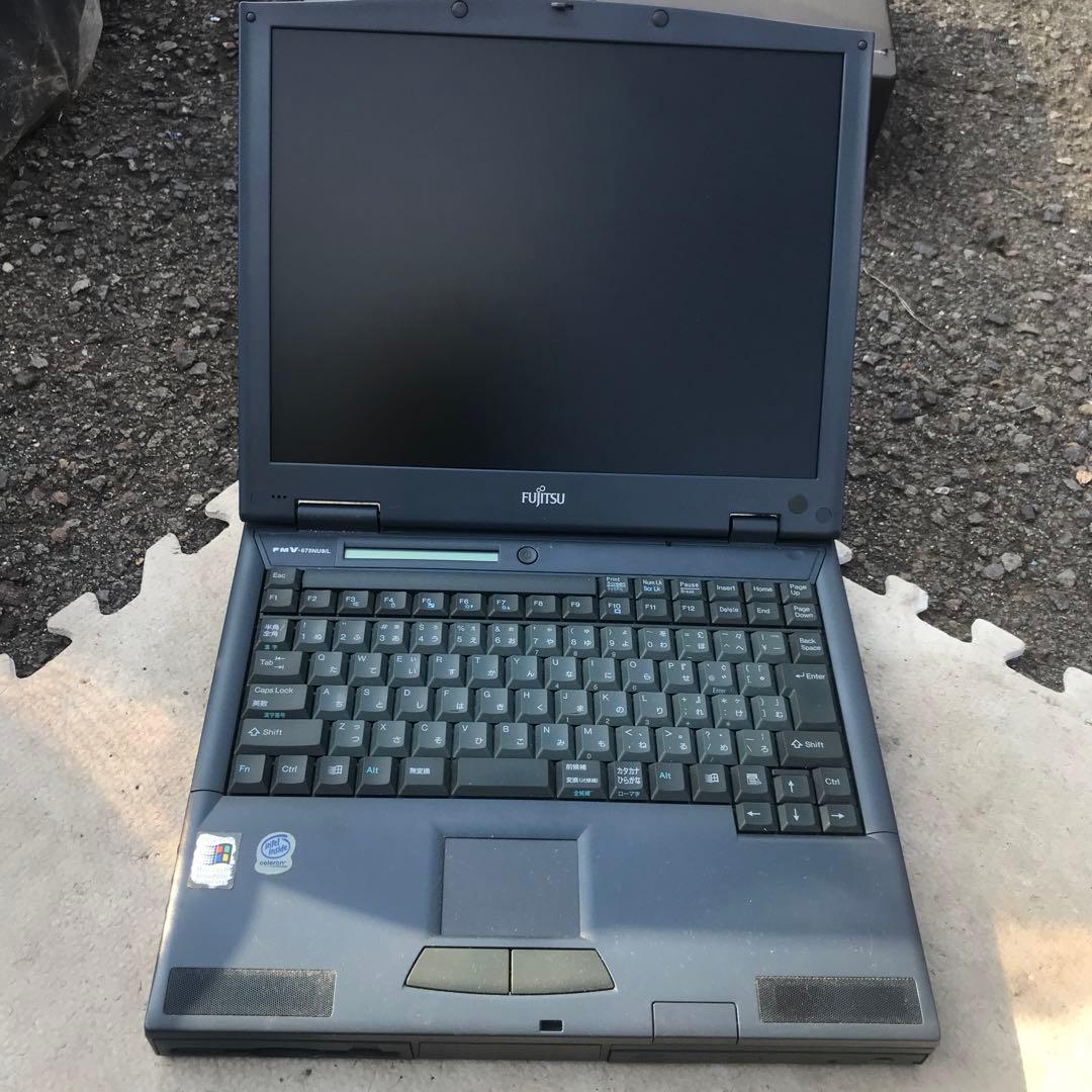 Fujitsu Lifebook 15インチ ノートPC