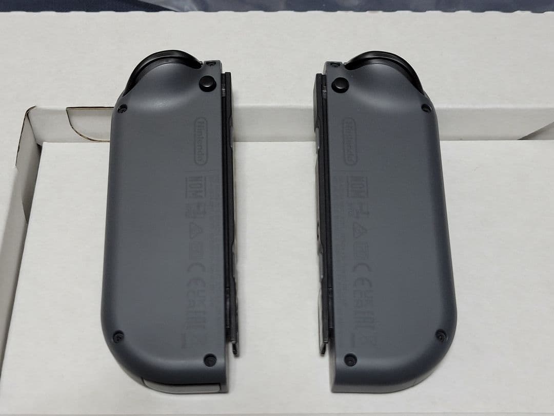 Nintendo Switch グレー 本体　バッテリー強化版　スイッチ