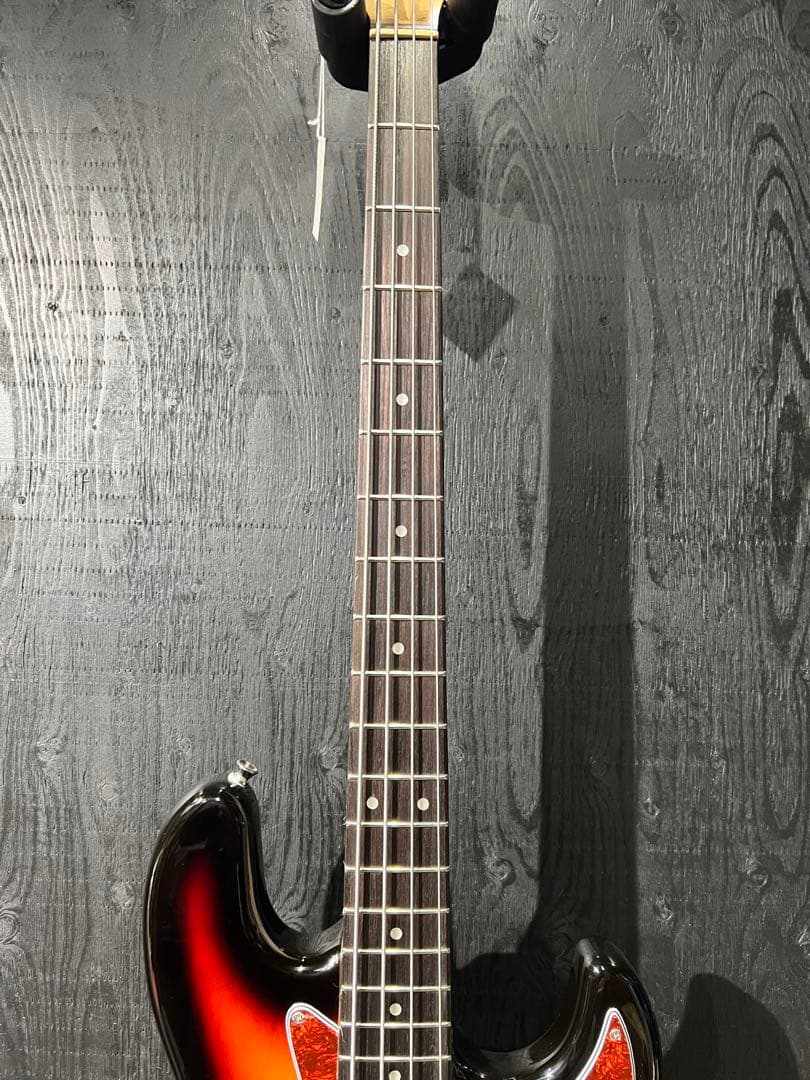 Photogenic ジャズベース　初心者オススメ　3トーンサンバースト