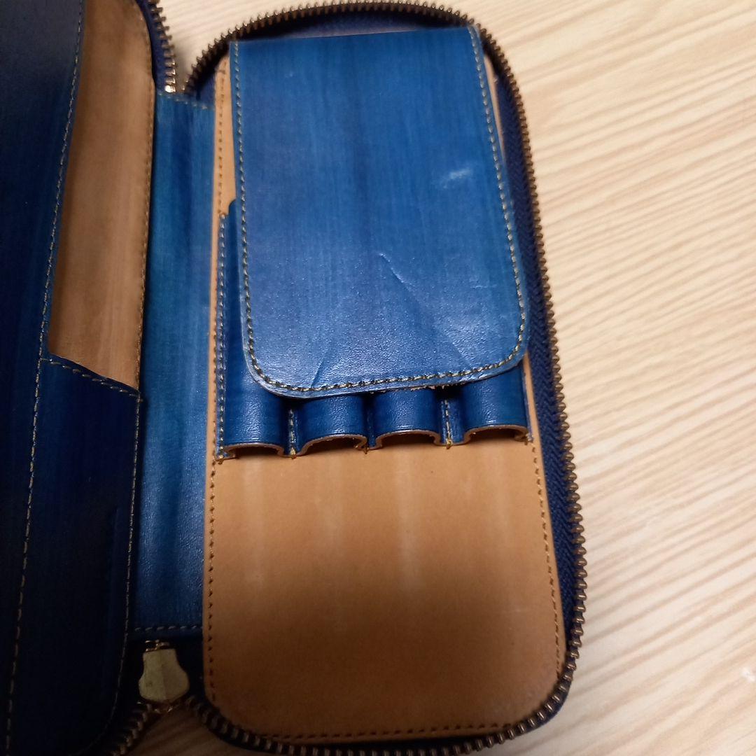 バハギア ラウンドジップペンケース ブルー