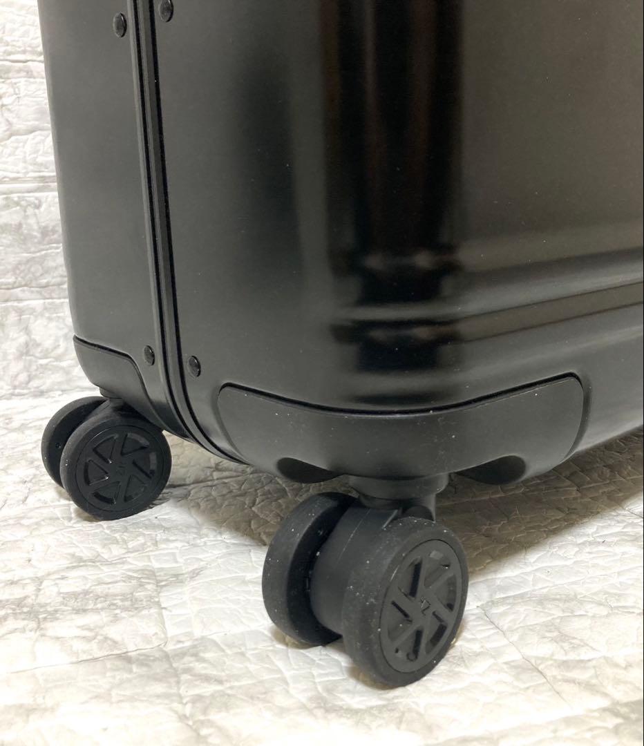 【未使用】ゼロハリバートン Classic Aluminum 3.0 28l