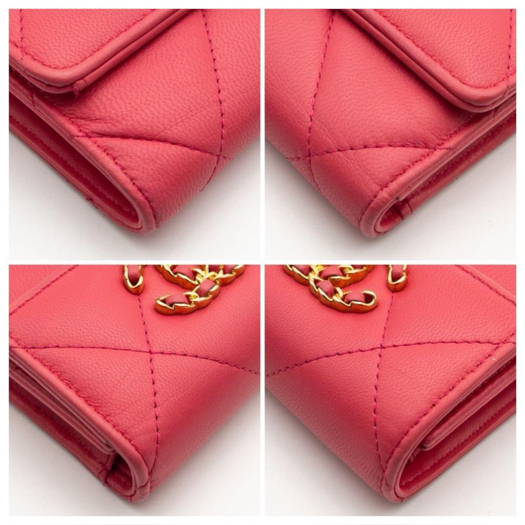 【超極美品】CHANEL 19 ディズヌフ　三つ折り財布　ピンク　ラムスキン