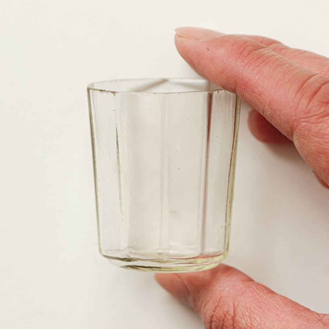 明治　大正　ガラス　面取り　ちょこ　猪口　酒器　酒盃　ゆらゆら