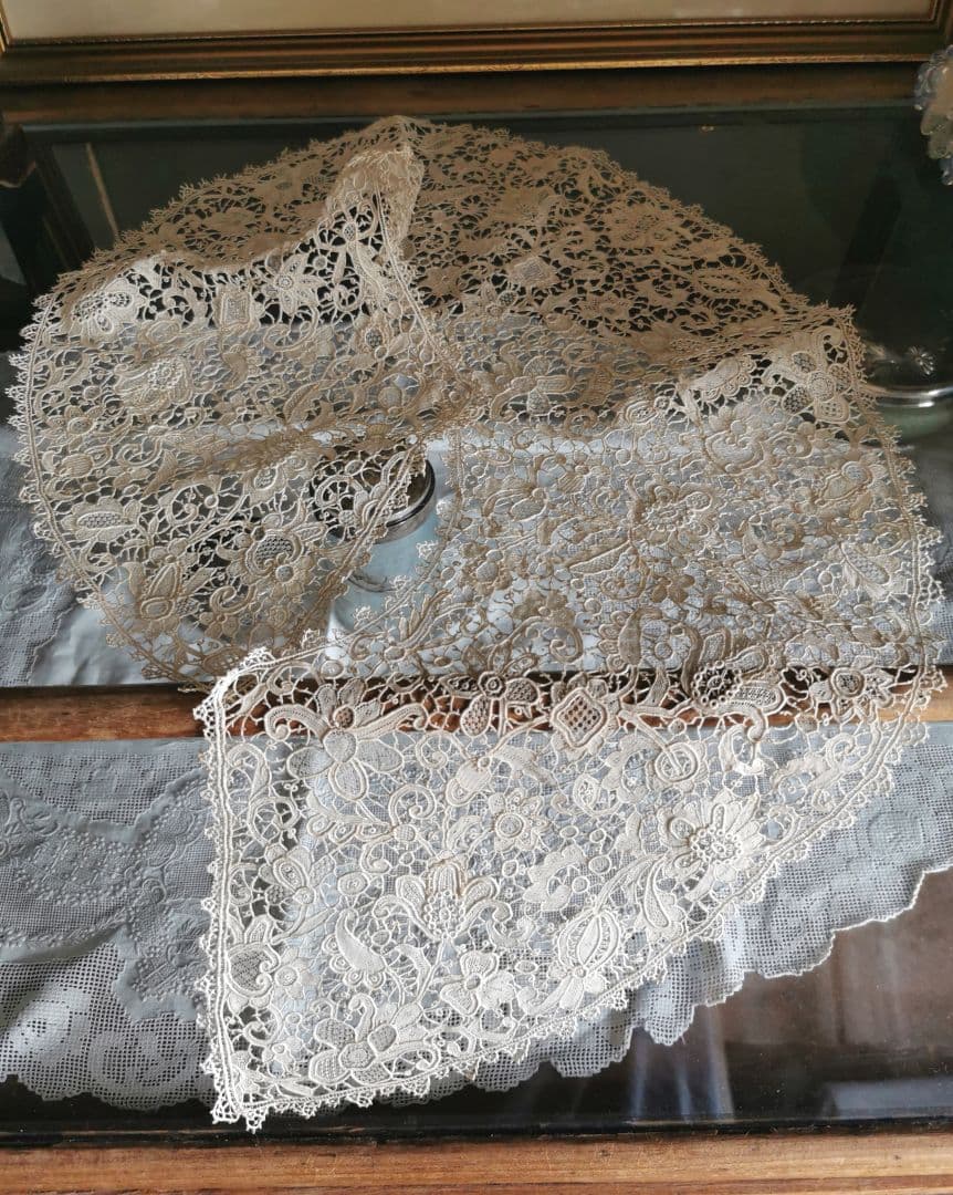 アンティーク イタリア 最上の精緻 ブラーノレース ポワンドヴェニス 付け襟