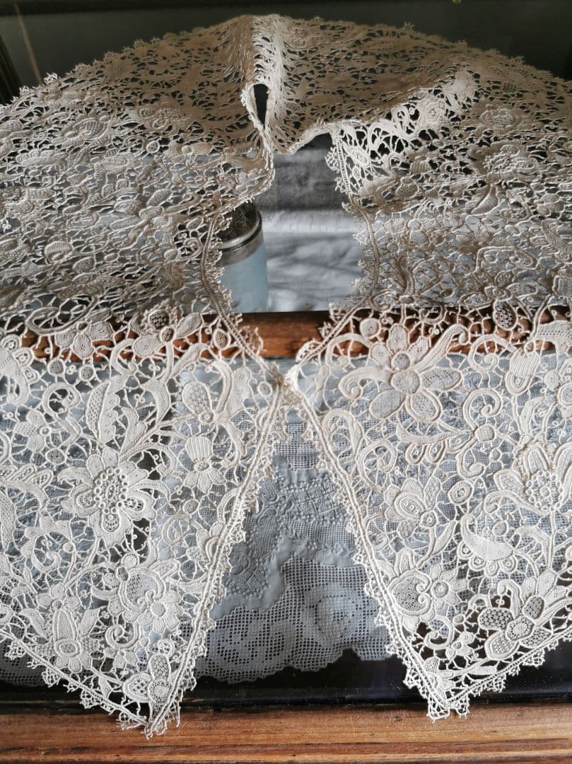 アンティーク イタリア 最上の精緻 ブラーノレース ポワンドヴェニス 付け襟