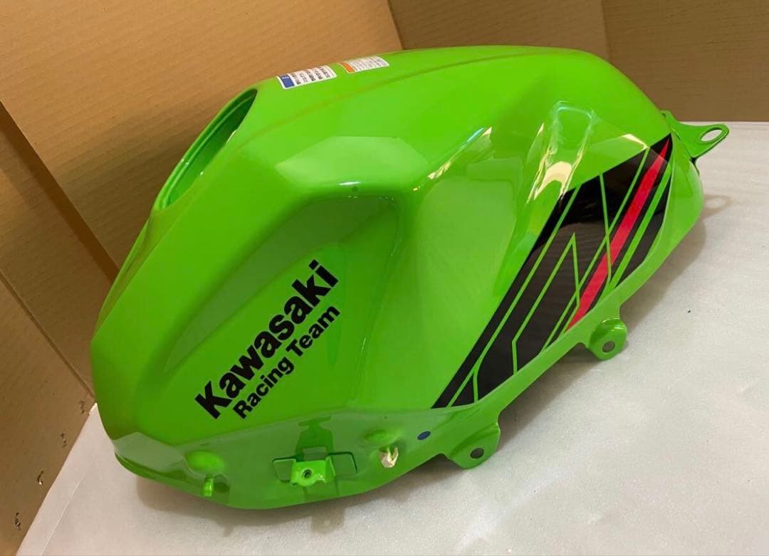 ニンジャ250r ガソリンタンク