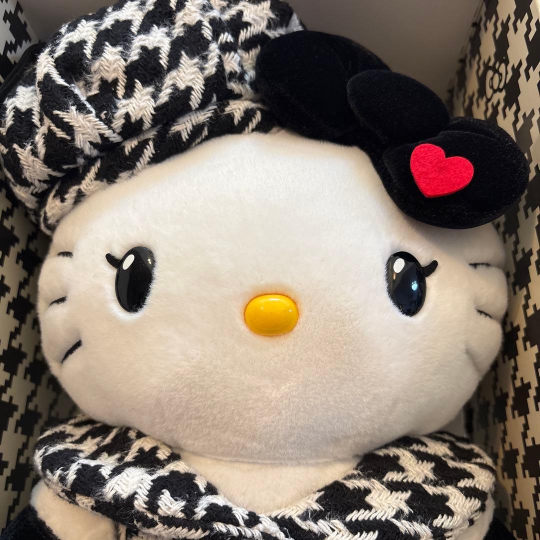 サンリオ　ハローキティ バースデードール☆ぬいぐるみ