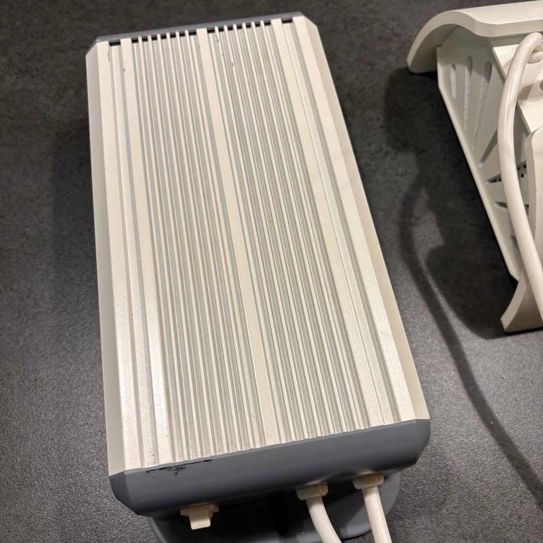 カミハタ　ファンネル2　8000K　水槽用ライト　 ホワイト