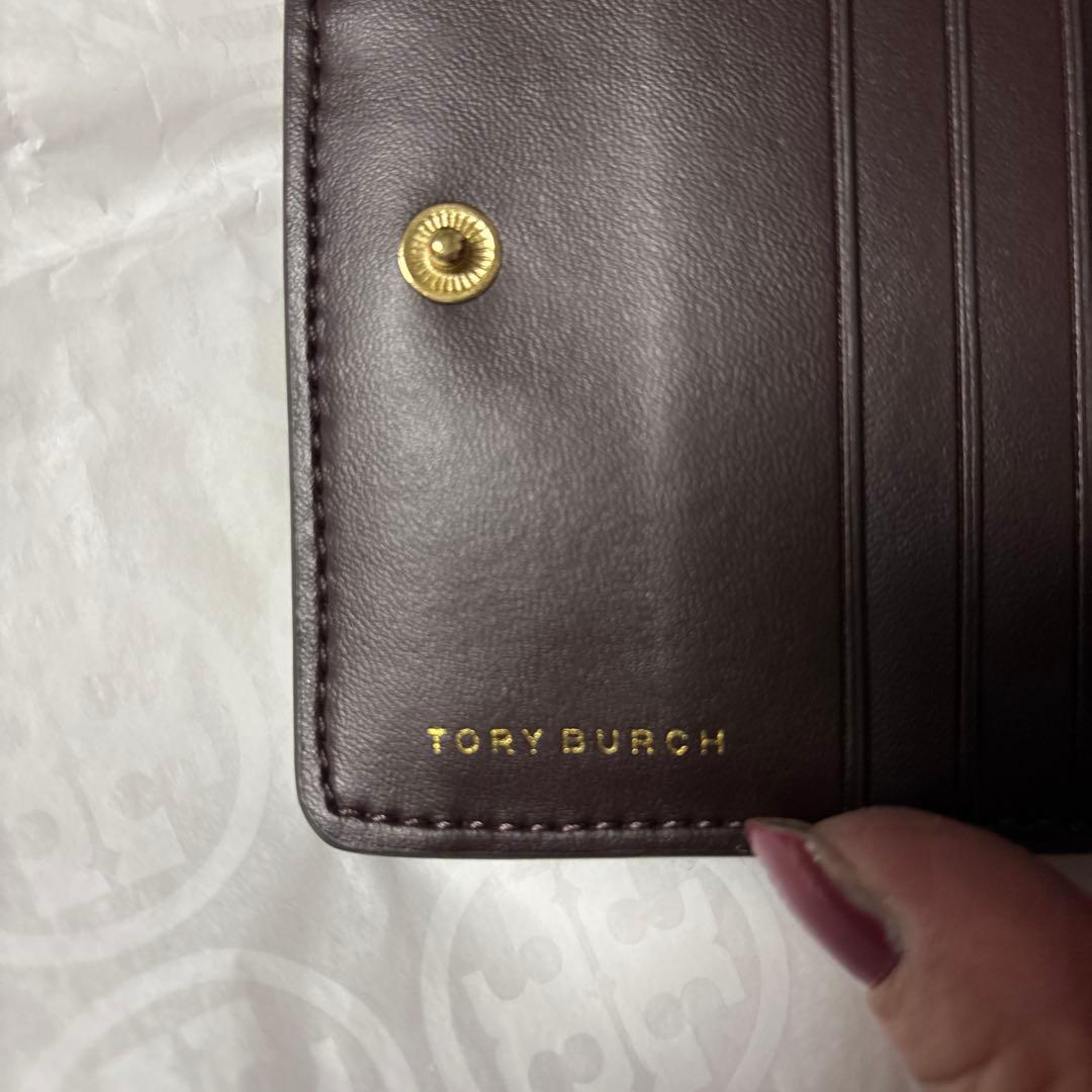 トリーバーチ パイソン柄二つ折り財布